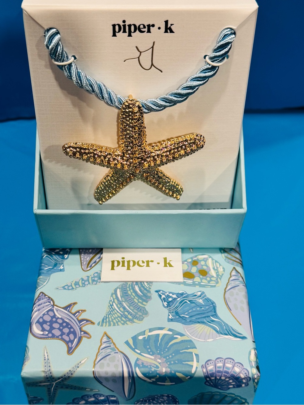 NWT Piper•k Gold Glitter Starfish Necklace with Light Blue Cord - Picture 6 of 12